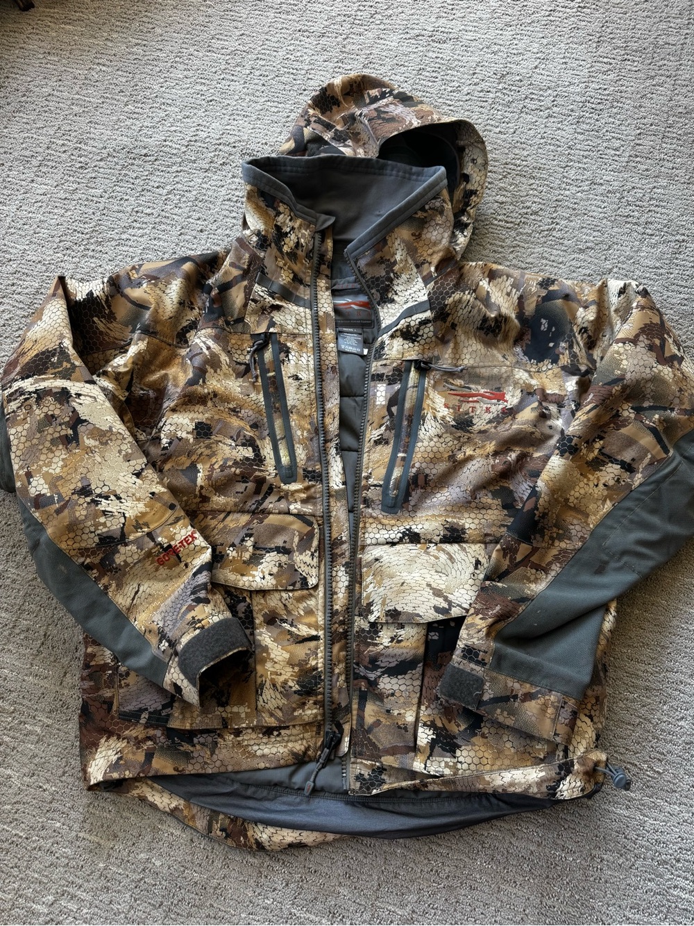 Men's Performance Hunting Jacket in Brown Camo